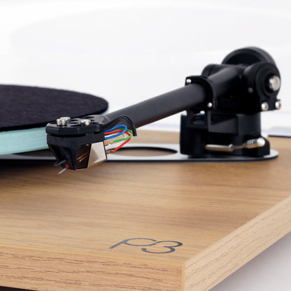 Rega Planar 3 Turntable with Nd5 MM Phono Cartridge (Oak)